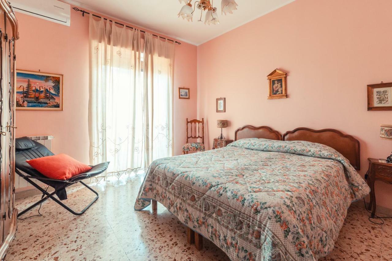 Theokles Apartment Taormina Exteriör bild